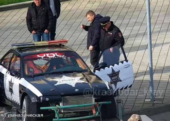 В Краснодаре задержали мужчину, пригнавшего «полицейскую» машину к администрации