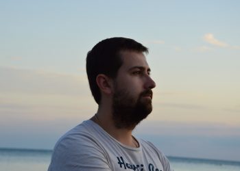 Краснодарский активист Изюмов назвал артистов, выступающих против СВО, врагами народа