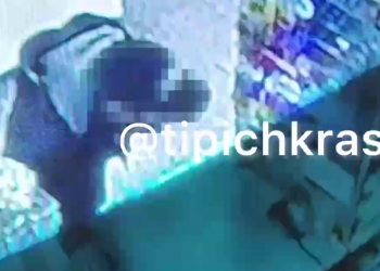 В Краснодаре в продуктовом магазине нетрезвый мужчина устроил дебош