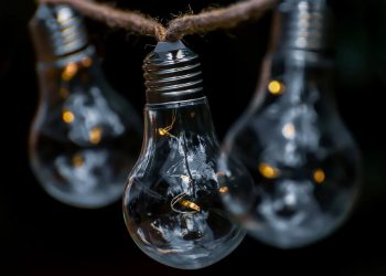 В Краснодаре четыре улицы остались без света