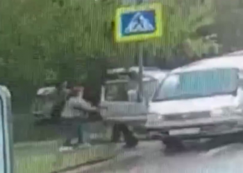 В краснодарском поселке Российском неизвестный автолюбитель напал на женщину