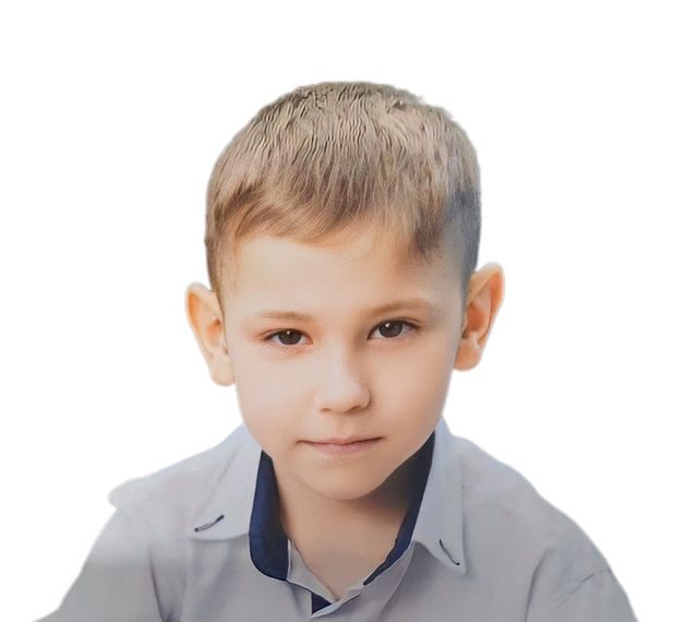 В Сочи без вести пропал 7-летний ребенок с зеленым зонтиком