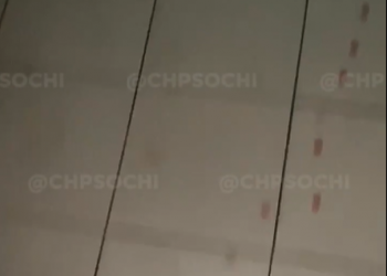 В сочинском отеле израненный мужчина залил кровью все коридоры