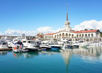 Почему жители Сочи перестали ходить на прогулку в район морского порта