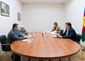 Копайгородскому предложили увековечить память ветерана Сергея Максимова