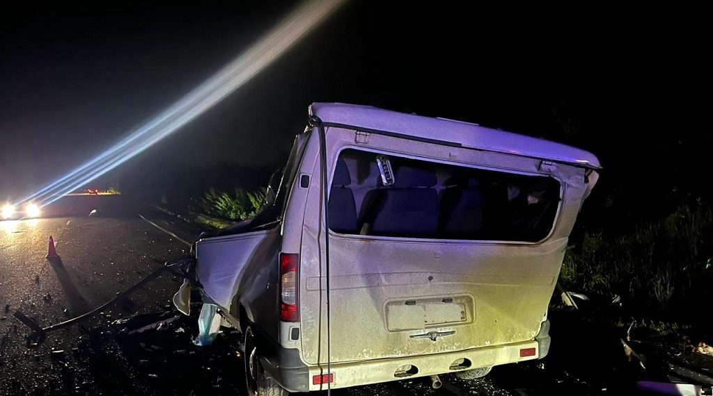 В ДТП с грузовиком на Кубани погибли водители двух легковушек