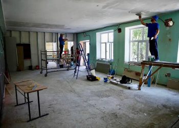 На Кубани отремонтируют 640 школ и детских садов