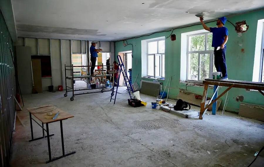 На Кубани отремонтируют 640 школ и детских садов
