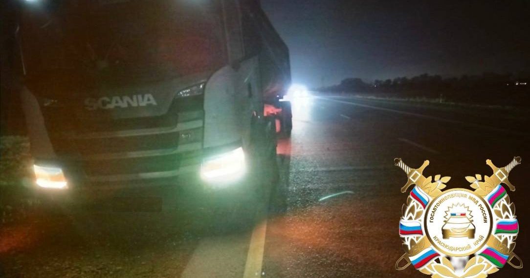 На Кубани грузовик сбил 39-летнего мужчину