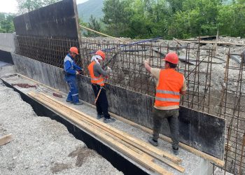 Реверс на федеральной трассе под Дедеркоем планируют снять до конца мая