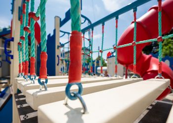 Ко Дню защиты детей в Сочи откроют 20 новых детских площадок