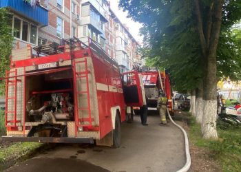 В Краснодаре потушили пожар на месте взрыва газа