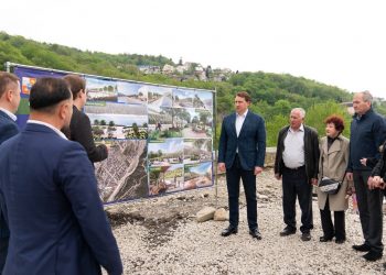 В Сочи благоустраивают набережную реки Псезуапсе