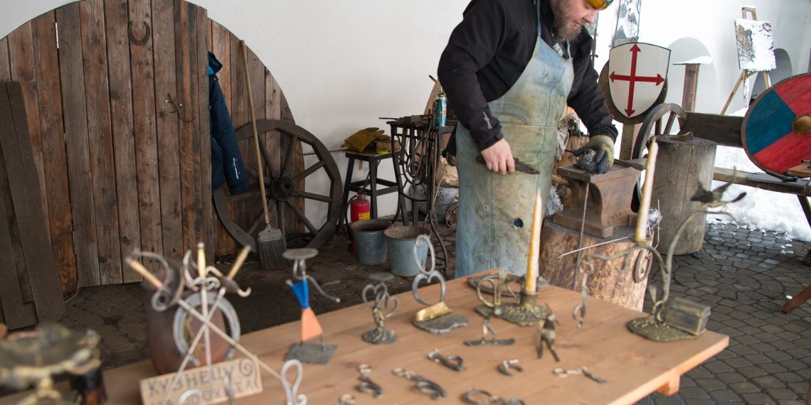 Креативные мастер-классы для детей и взрослых открыли на «Роза Хутор»