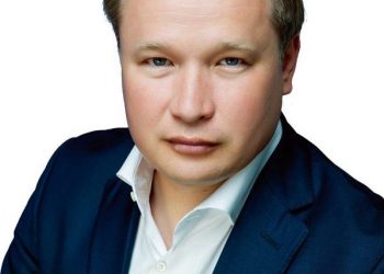 Стало известно, где в последний раз видели объявленного в розыск экс-директора сочинского водоканала Денисова