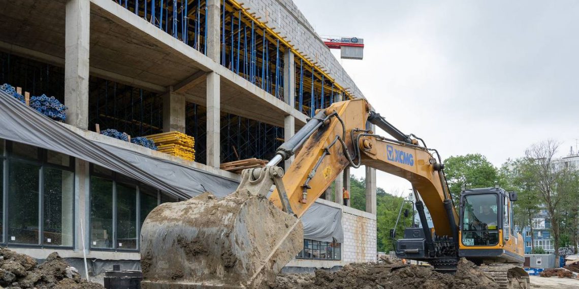 Детский сад на Северной Бытхе в Сочи построили на 70%