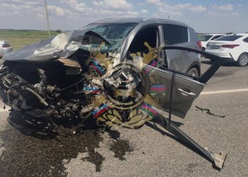 В лобовом столкновении на Кубани погиб один из водителей