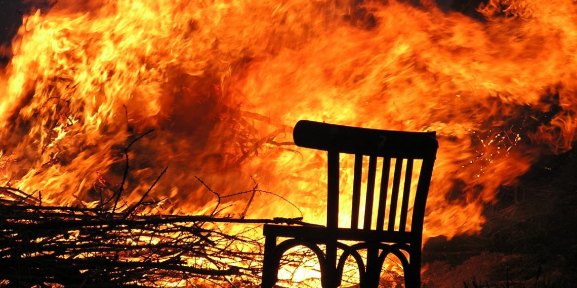 На пожаре в Армавире погиб человек