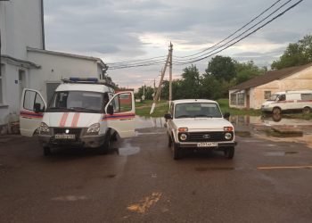 Из-за подтопления на Кубани эвакуировали семью из четырех человек