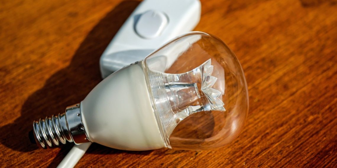 В Краснодаре семь улиц остались без света