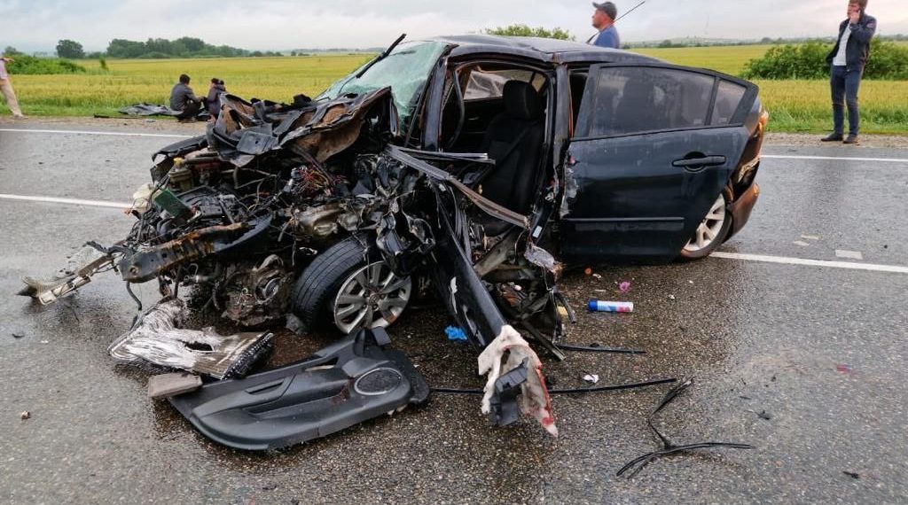 Три человека, включая подростка, погибли в ДТП в Крымском районе Кубани