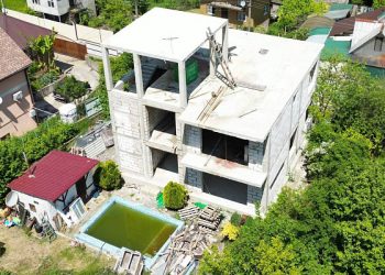 За полгода в Сочи нашли более 260 самостроев