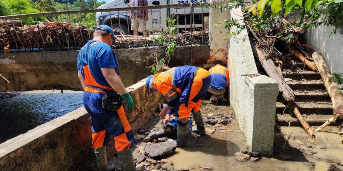 В Сочинской Мацесте восстанавливают подачу воды