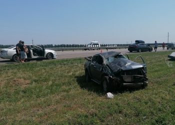 В ДТП с тремя авто на Кубани пострадал пассажир Mitsubishi