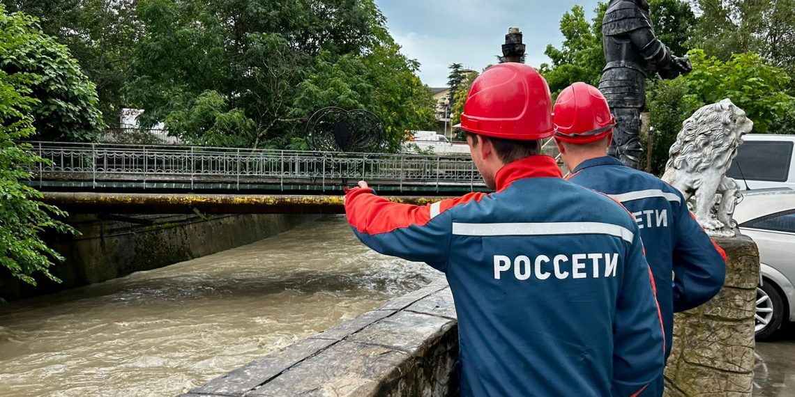 Сочинский филиал компании «Россети Кубань» выставил посты наблюдения и контроля за энергообъектами у горных рек в Сочи