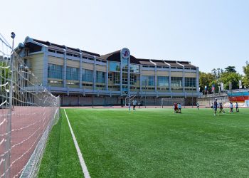 Теннисные корты в спортшколе №1 в Сочи откроют к 12 августа