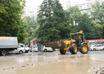 В ближайшие часы в Сочи ухудшится погода
