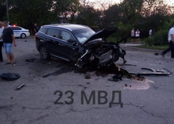 Три человека погибли в ДТП в станице Новопокровской Краснодарского края