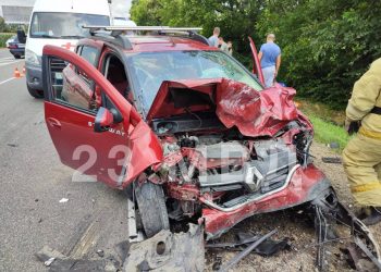 В ДТП с двумя легковушками на Кубани пострадали семь человек