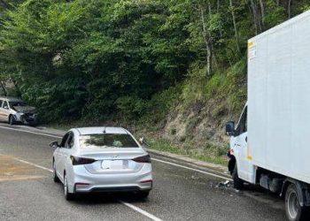 В Сочи в столкновении «LADA Largus» и «ГА3 Next» пострадали шесть человек, из них трое — дети