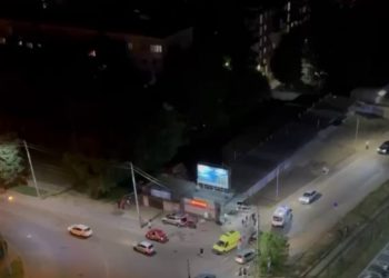 В Краснодаре машина сбила девушку на еле заметной «зебре»