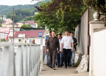 Копайгородский провел обход улиц у границы с Абхазией