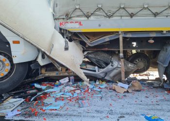 В Каневском районе Краснодарского края в ДТП погиб водитель Ford Transit