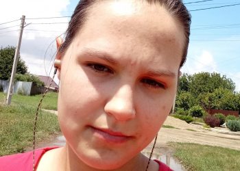 В Краснодаре больше недели назад пропала девушка с маленьким ребенком