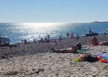 В Сочи цены на пляжах летом-2023 неприятно удивили россиян