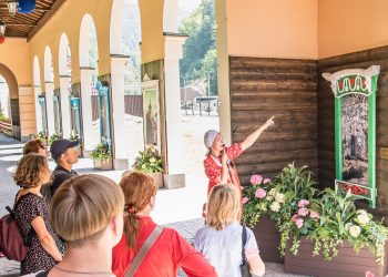 Выставка старинных резных наличников открылась на курорте «Роза Хутор»