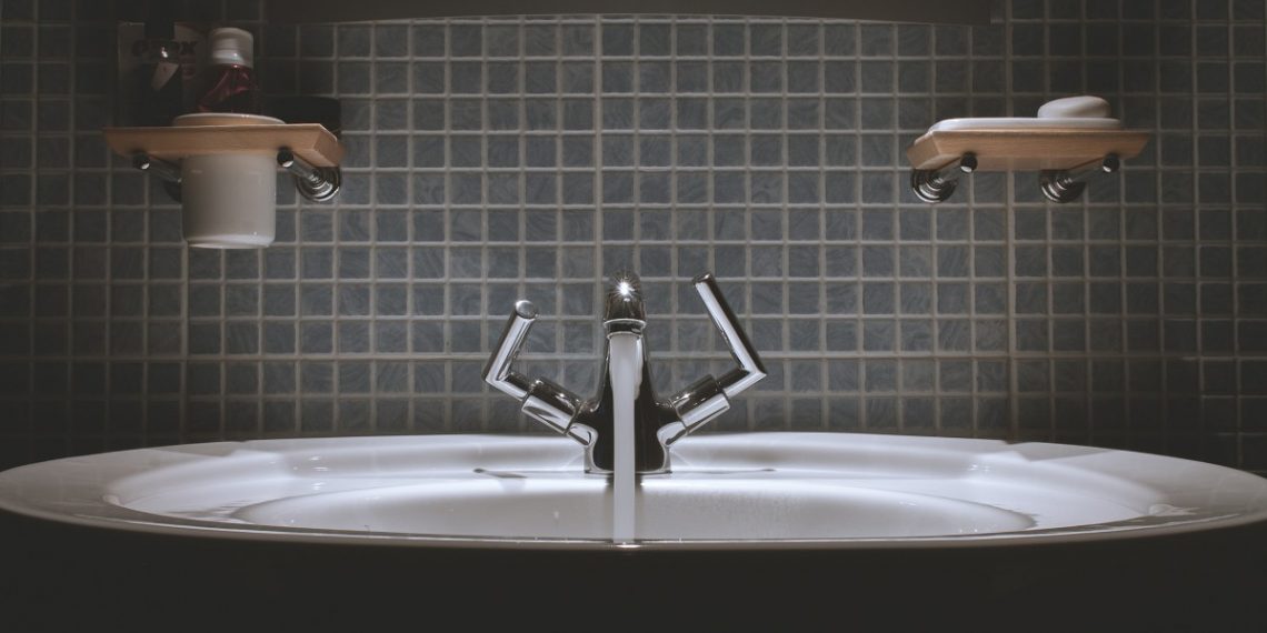 В Краснодаре 13 домов остались без холодной воды