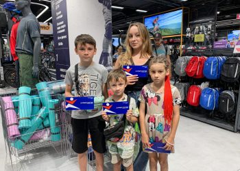 Депутат ЗСК Борис Юнанов поддержал акцию «Собери ребенка в школу»