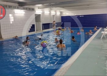 В Сочи 10 подростков доставили в больницу после отравления хлором в бассейне санатория