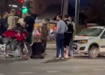В Краснодаре водитель «Лады» перепутал педали и сбил мотоциклиста