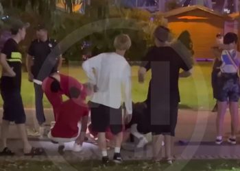 В Сириусе девушка упала с электросамоката и сломала руку