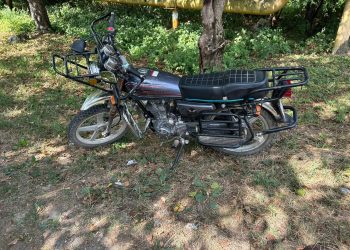 На Кубани ВАЗ сбил мотоциклиста