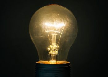 В Краснодаре вечером 10 августа вернули свет на шесть улиц