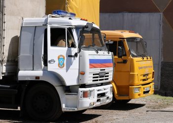 Кубань передала Геническу оборудование для пожарных