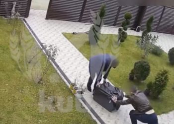 В Сочи сибиряк украл у тещи 17 млн рублей и потратил на проституток