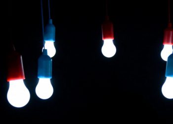 В Краснодаре три улицы остались без света